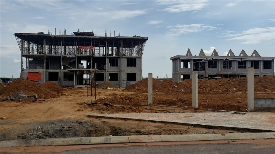 Công trình xã hội được xây dựng trong khu tái định cư Lộc An - Bình Sơn. Ảnh: Hà Anh Chiến