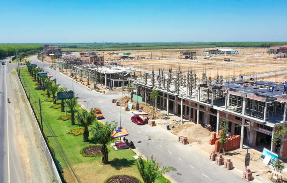 Một góc shophouse Century City mặt tiền đường ĐT 769 đang dần hoàn thiện